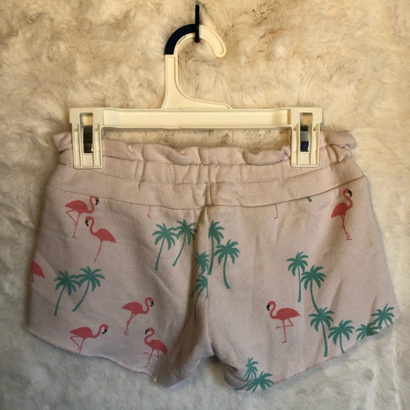Wildfox Kids Shorts and Sweatshirt Bundle - Picture 6 of 6